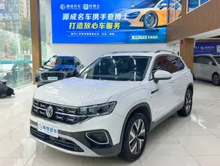 Volkswagen Tayron 2024 300TSI Tracción a dos ruedas de lujo Plus Versión avanzada