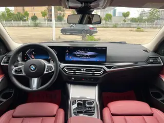 BMW 3 Series 2023 325Li M Traje nocturno deportivo Yao exterior foto 5