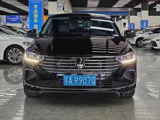 Volkswagen Lavida 2023 Reforma 1.5L Versión automática de cinco millones exterior foto 2 Volkswagen Lavida 2023 Reforma 1.5L Versión automática de cinco millones exterior foto 2