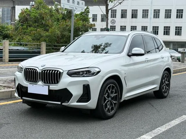 BMW X3 2022 Reforma xDrive25i M Conjunto deportivo exterior foto 1 BMW X3 2022 Reforma xDrive25i M Conjunto deportivo exterior foto 1