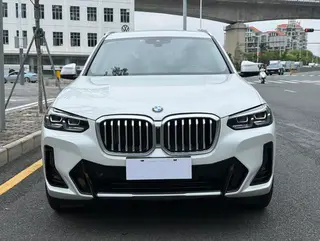 BMW X3 2022 Reforma xDrive25i M Conjunto deportivo exterior foto 2 BMW X3 2022 Reforma xDrive25i M Conjunto deportivo exterior foto 2