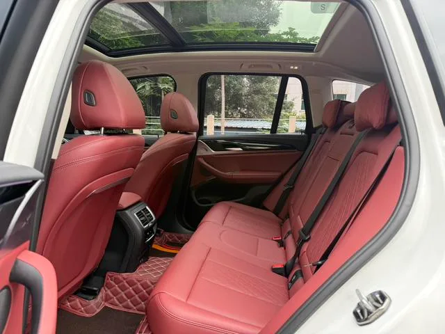 BMW X3 2022 Reforma xDrive25i M Conjunto deportivo interior foto 9 BMW X3 2022 Reforma xDrive25i M Conjunto deportivo interior foto 9