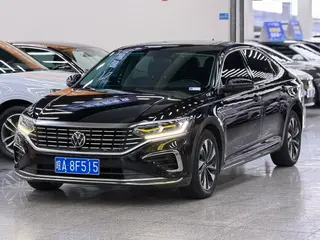 Volkswagen Passat 2022 280TSI Элитная версия