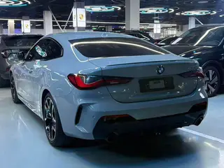 BMW 4 Series 2024 430i M Traje nocturno deportivo Yao interior foto 12 BMW 4 Series 2024 430i M Traje nocturno deportivo Yao interior foto 12