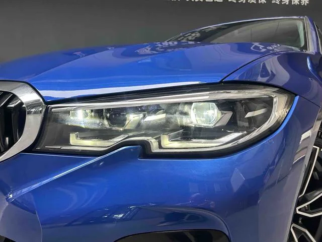 BMW 3 Series 2021 325Li M Conjunto deportivo exterior foto 3 BMW 3 Series 2021 325Li M Conjunto deportivo exterior foto 3