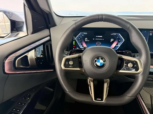 BMW X3 2025 xDrive30L Tipo de lujo M Conjunto deportivo interior foto 14 BMW X3 2025 xDrive30L Tipo de lujo M Conjunto deportivo interior foto 14