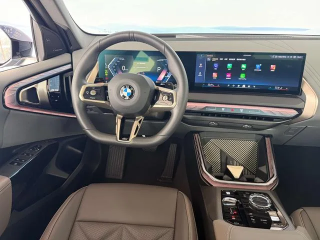 BMW X3 2025 xDrive30L Tipo de lujo M Conjunto deportivo interior foto 16 BMW X3 2025 xDrive30L Tipo de lujo M Conjunto deportivo interior foto 16