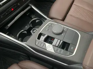 BMW 3 Series 2023 325i M Sports suit interior photo 20 BMW 3 Series 2023 325i M Sports suit interior photo 20
