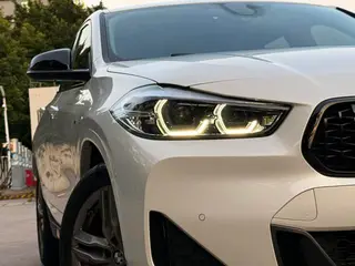 BMW X2 2023 sDrive25i M Sports Obsidian Night Edition exterior photo 5 BMW X2 2023 sDrive25i M Sports Obsidian Night Edition exterior photo 5