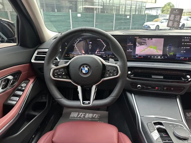 BMW 3 Series 2025 325Li M Ensemble de sport extérieur photo 8