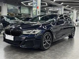 BMW 5 Series 2022 530Li Premium Class M Sports suit exterior photo 1 BMW 5 Series 2022 530Li Premium Class M Sports suit exterior photo 1