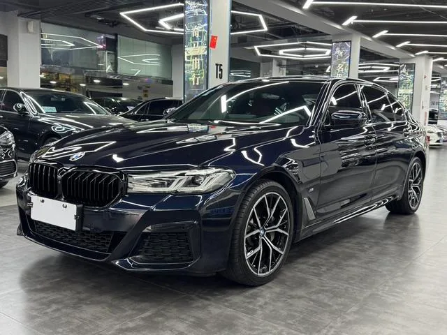 BMW 5 Series 2022 530Li Premium Class M Sports suit exterior photo 1 BMW 5 Series 2022 530Li Premium Class M Sports suit exterior photo 1