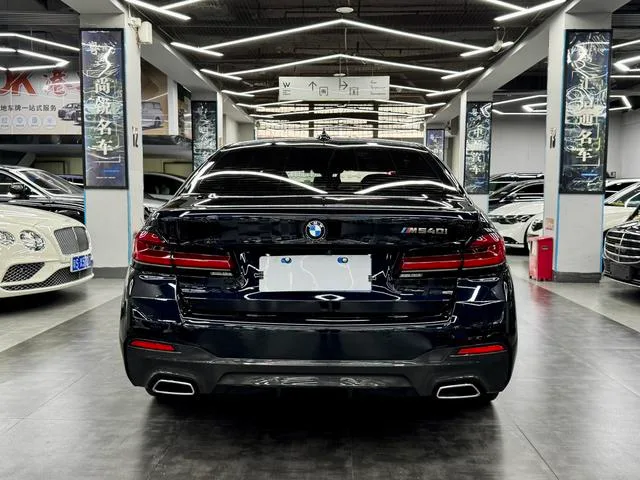 BMW 5 Series 2022 530Li Premium Class M Sports suit exterior photo 8 BMW 5 Series 2022 530Li Premium Class M Sports suit exterior photo 8