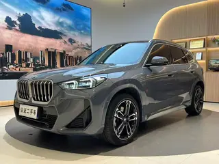 BMW X1 2023 sDrive25Li M Conjunto deportivo