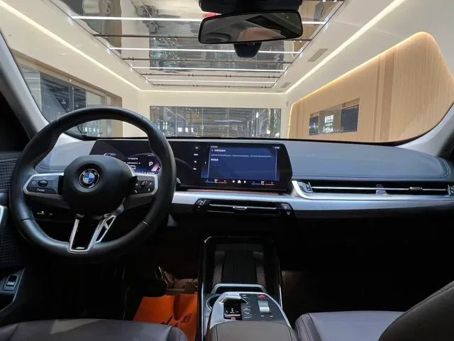 BMW X1 2023 sDrive25Li M Sports suit exterior photo 8 BMW X1 2023 sDrive25Li M Sports suit exterior photo 8