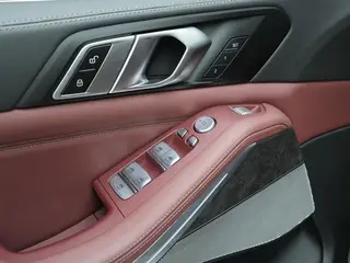 BMW X5 2022 Reforma xDrive 30Li Tipo de lujo M Conjunto deportivo interior foto 15 BMW X5 2022 Reforma xDrive 30Li Tipo de lujo M Conjunto deportivo interior foto 15