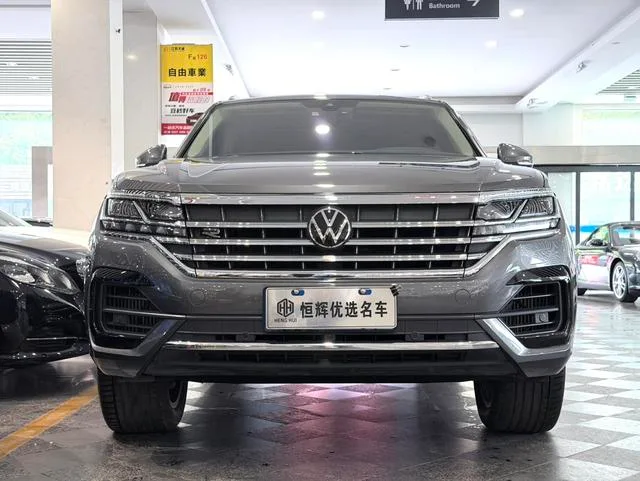 Volkswagen Touareg 2022 3.0TSI Version de la première jouissance Ensemble de sport classique extérieur photo 2