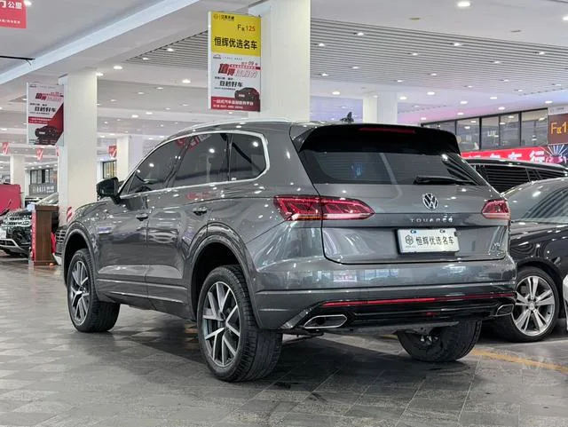 Volkswagen Touareg 2022 3.0TSI Version de la première jouissance Ensemble de sport classique extérieur photo 4