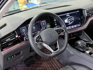 Volkswagen Touareg 2022 3.0TSI Version de la première jouissance Ensemble de sport classique extérieur photo 6