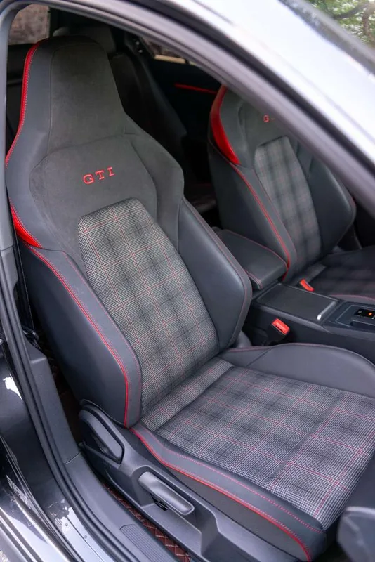Volkswagen Golf GTI 2023 380TSI DSG GTI interior photo 14 Volkswagen Golf GTI 2023 380TSI DSG GTI interior photo 14