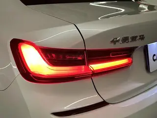 BMW 3 Series 2022 325Li M Sports suit exterior photo 8 BMW 3 Series 2022 325Li M Sports suit exterior photo 8