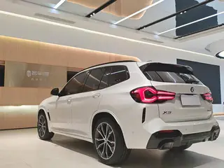 BMW X3 2023 xDrive30i Líder M Traje de noche Yao exterior foto 5 BMW X3 2023 xDrive30i Líder M Traje de noche Yao exterior foto 5