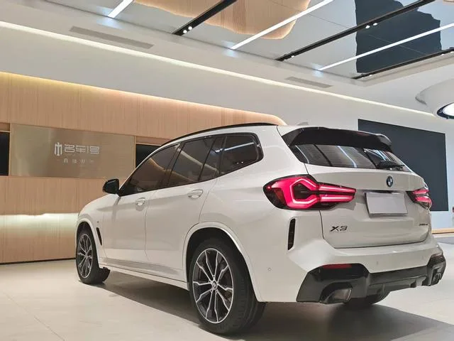 BMW X3 2023 xDrive30i Líder M Traje de noche Yao exterior foto 5 BMW X3 2023 xDrive30i Líder M Traje de noche Yao exterior foto 5