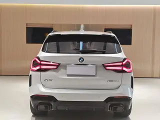 BMW X3 2023 xDrive30i Líder M Traje de noche Yao exterior foto 6 BMW X3 2023 xDrive30i Líder M Traje de noche Yao exterior foto 6
