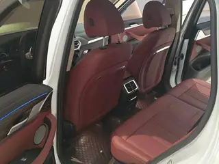 BMW X3 2023 xDrive30i Líder M Traje de noche Yao interior foto 15 BMW X3 2023 xDrive30i Líder M Traje de noche Yao interior foto 15