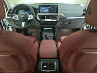 BMW X3 2023 xDrive30i Líder M Traje de noche Yao interior foto 16 BMW X3 2023 xDrive30i Líder M Traje de noche Yao interior foto 16
