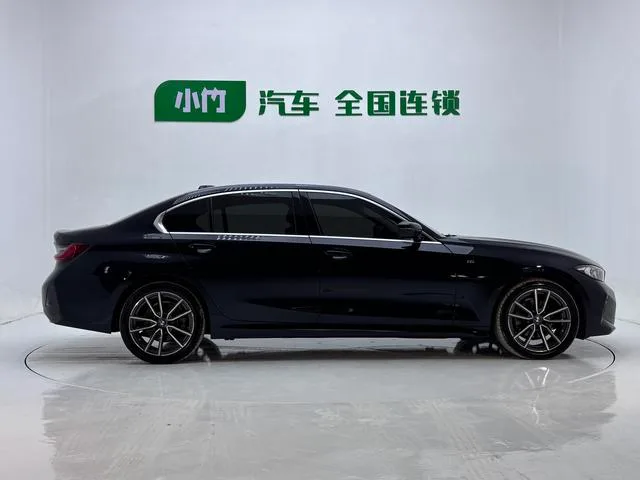 BMW 3 Series 2023 320Li M Ensemble de sport extérieur photo 6 BMW 3 Series 2023 320Li M Ensemble de sport extérieur photo 6