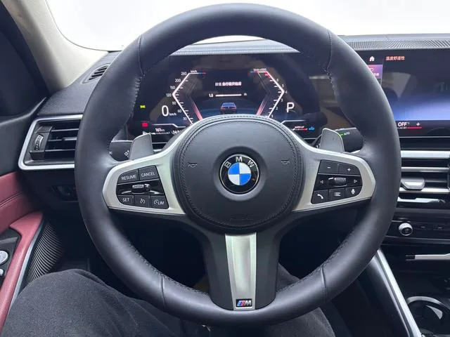BMW 3 Series 2023 320Li M Ensemble de sport intérieur photo 16 BMW 3 Series 2023 320Li M Ensemble de sport intérieur photo 16
