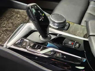 BMW 6 Series GT 2021 Reforma 630i M Conjunto deportivo interior foto 15