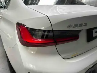 BMW 3 Series 2023 325Li M Conjunto deportivo exterior foto 5 BMW 3 Series 2023 325Li M Conjunto deportivo exterior foto 5