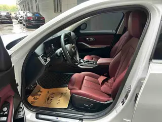 BMW 3 Series 2023 325Li M Conjunto deportivo exterior foto 8 BMW 3 Series 2023 325Li M Conjunto deportivo exterior foto 8