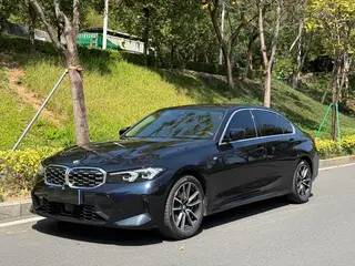 BMW 3 Series 2025 325Li M Conjunto deportivo