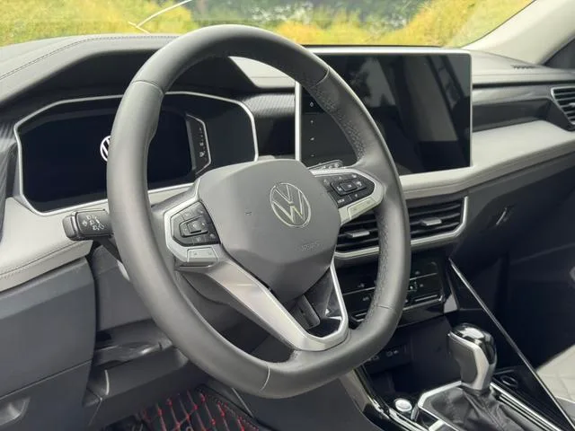 Volkswagen Tayron 2024 300TSI Tracción a dos ruedas de lujo Plus Versión avanzada interior foto 13