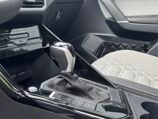 Volkswagen Tayron 2024 300TSI Tracción a dos ruedas de lujo Plus Versión avanzada interior foto 14