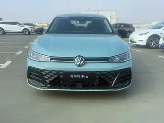 Volkswagen Passat 2025 Pro 380TSI Edición Starry Sky Dragon exterior foto 2 Volkswagen Passat 2025 Pro 380TSI Edición Starry Sky Dragon exterior foto 2