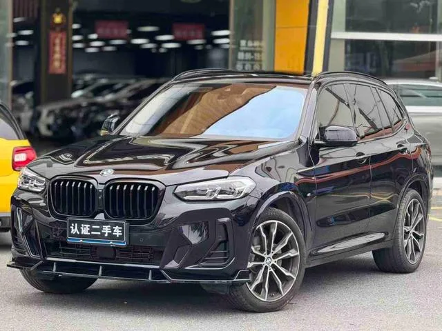 BMW X3 2023 xDrive30i Leader M Ensemble de nuit Yao extérieur photo 1 BMW X3 2023 xDrive30i Leader M Ensemble de nuit Yao extérieur photo 1