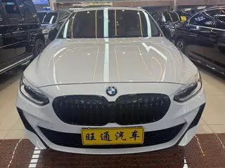 BMW 1 Series 2021 125i M Édition de nuit sportive Yao extérieur photo 2
