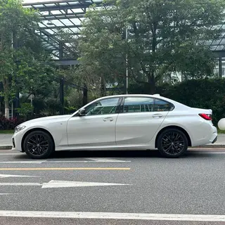 BMW 3 Series 2022 325Li M Sports Night Suit exterior photo 5