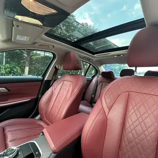 BMW 3 Series 2022 325Li M Sports Night Suit interior photo 12
