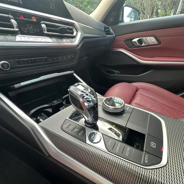 BMW 3 Series 2022 325Li M Sports Night Suit interior photo 14