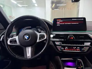 BMW 5 Series 2022 Second change 530Li Premium Class M Sports suit interior photo 20 BMW 5 Series 2022 Second change 530Li Premium Class M Sports suit interior photo 20