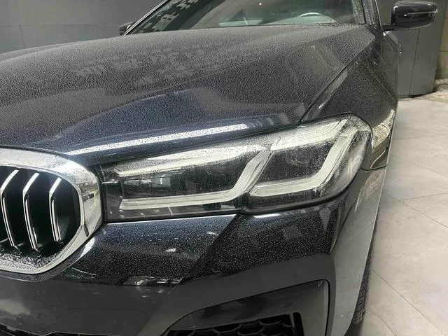 BMW 5 Series 2023 530Li Лидирующий M Спортивный костюм экстерьер фото 7 BMW 5 Series 2023 530Li Лидирующий M Спортивный костюм экстерьер фото 7