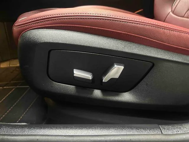 BMW 5 Series 2023 530Li Лидирующий M Спортивный костюм экстерьер фото 10 BMW 5 Series 2023 530Li Лидирующий M Спортивный костюм экстерьер фото 10