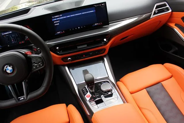 BMW M3 2024 M3 Berline quatre portes Version Thunder intérieur photo 11 BMW M3 2024 M3 Berline quatre portes Version Thunder intérieur photo 11