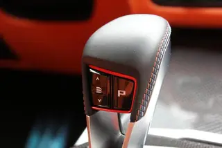BMW M3 2024 M3 Berline quatre portes Version Thunder intérieur photo 15 BMW M3 2024 M3 Berline quatre portes Version Thunder intérieur photo 15