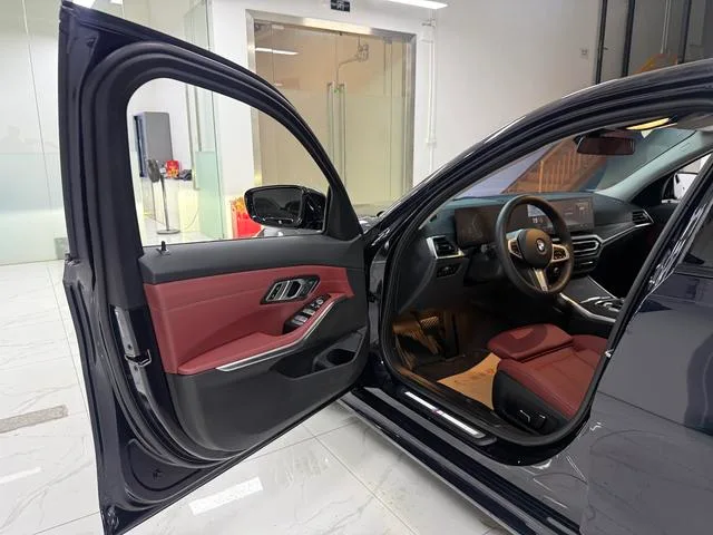BMW 3 Series 2023 325i M Ensemble de sport extérieur photo 7